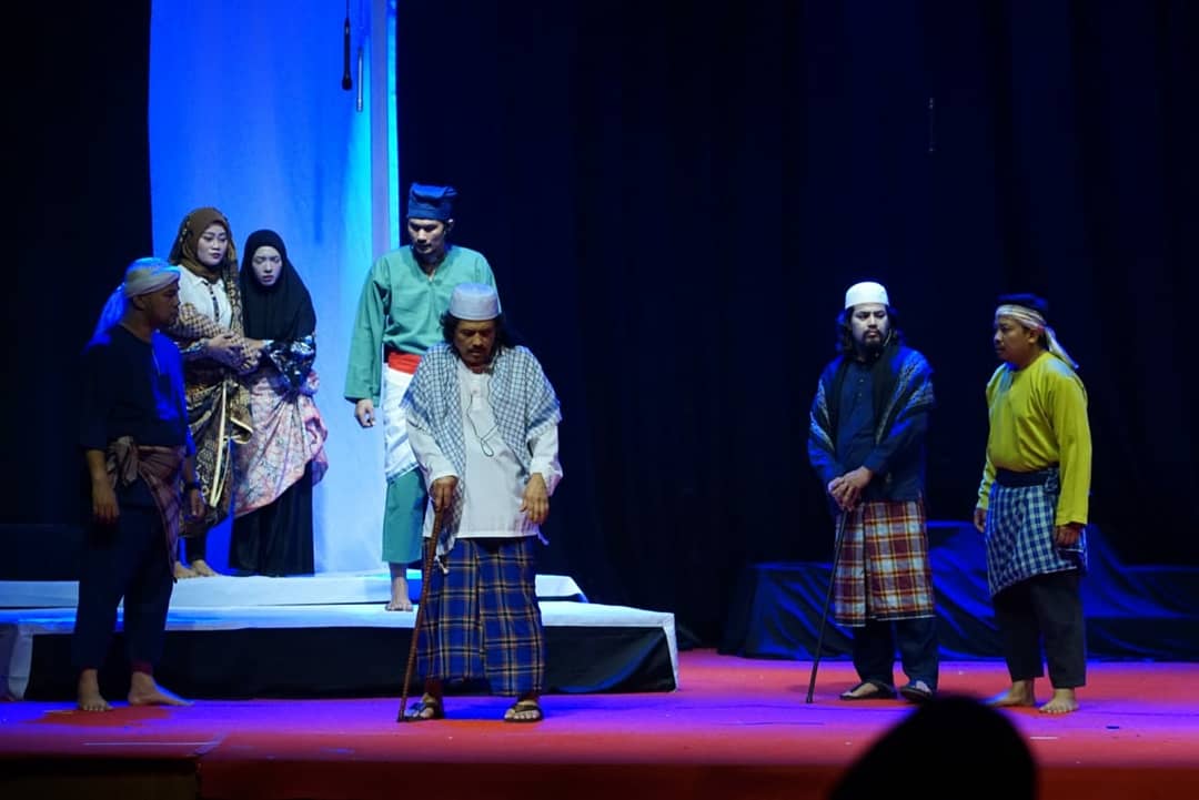 Bingkas Timur Pukau Penikmat Teater di Banda Aceh
