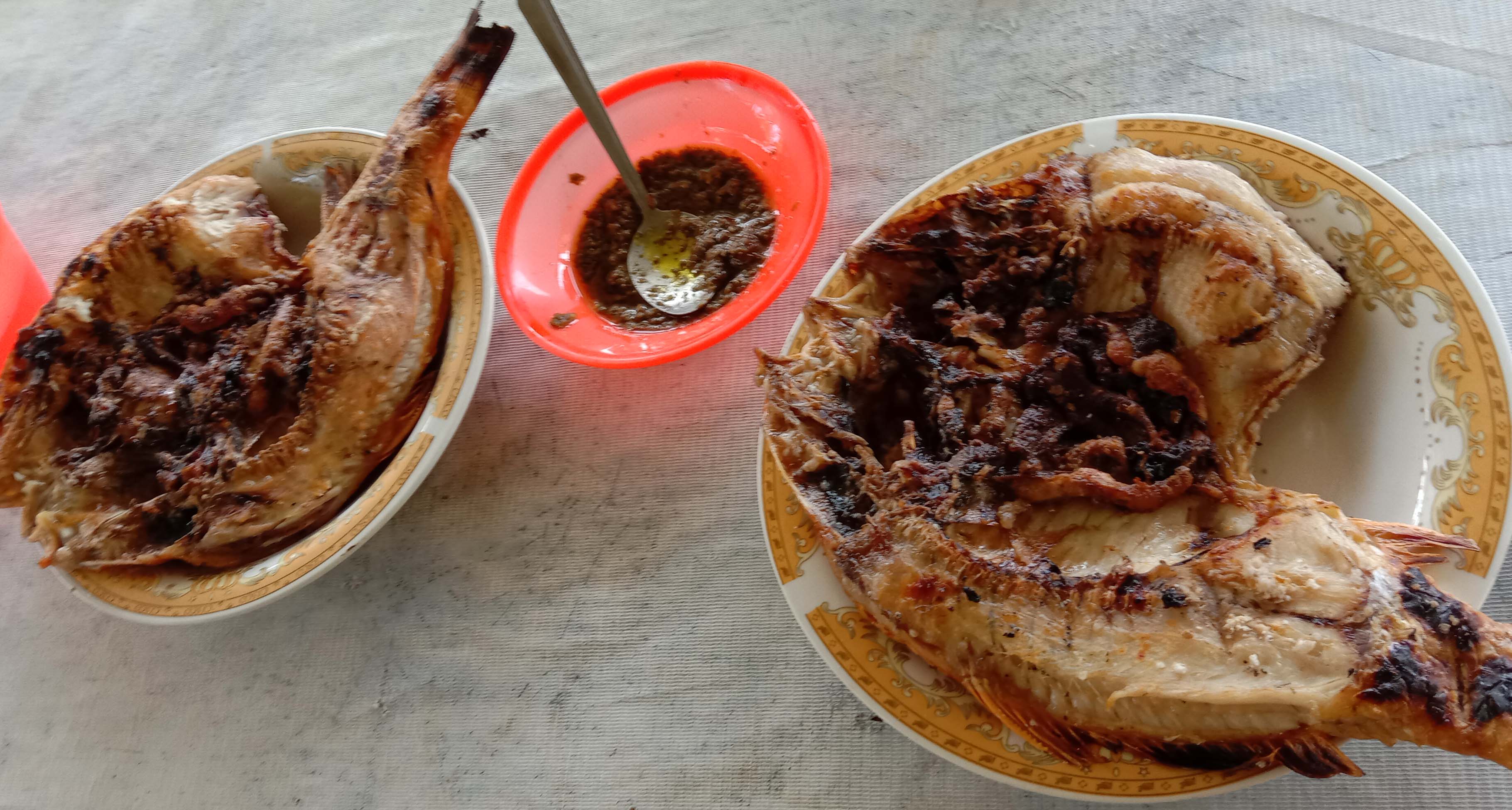 Mencicipi Kuliner Ikan Bakar Sambal Tuba di Subulussalam