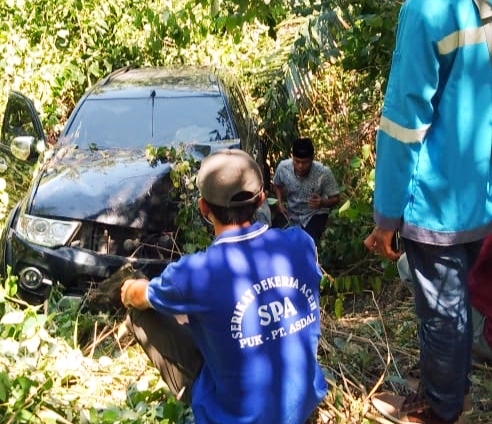 Mobil Ketua DPRK Subulussalam Kecelakaan di Aceh Selatan