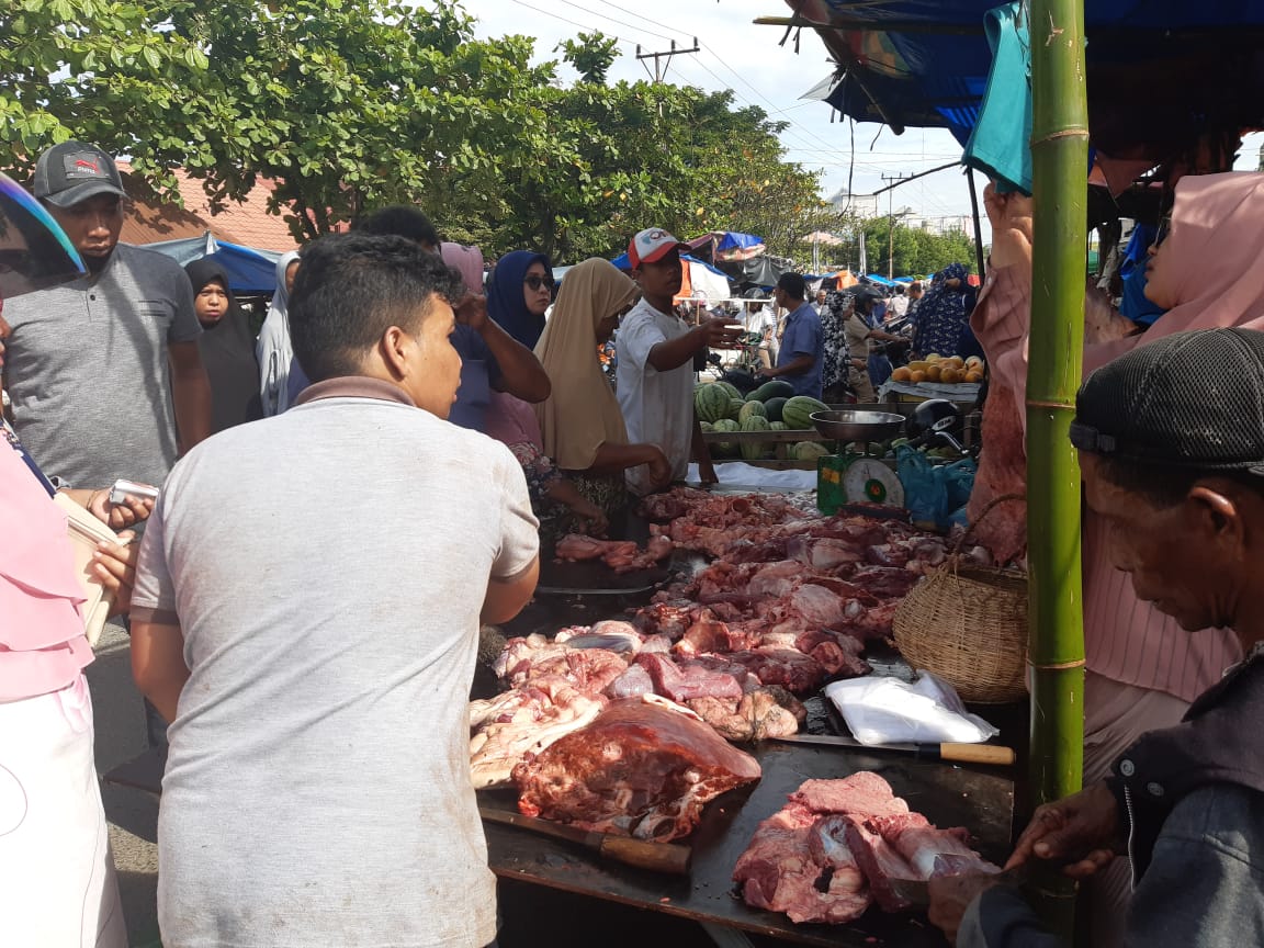 Harga Daging Meugang di Meulaboh Rp. 150 Sampai Rp. 180 per Kilogram