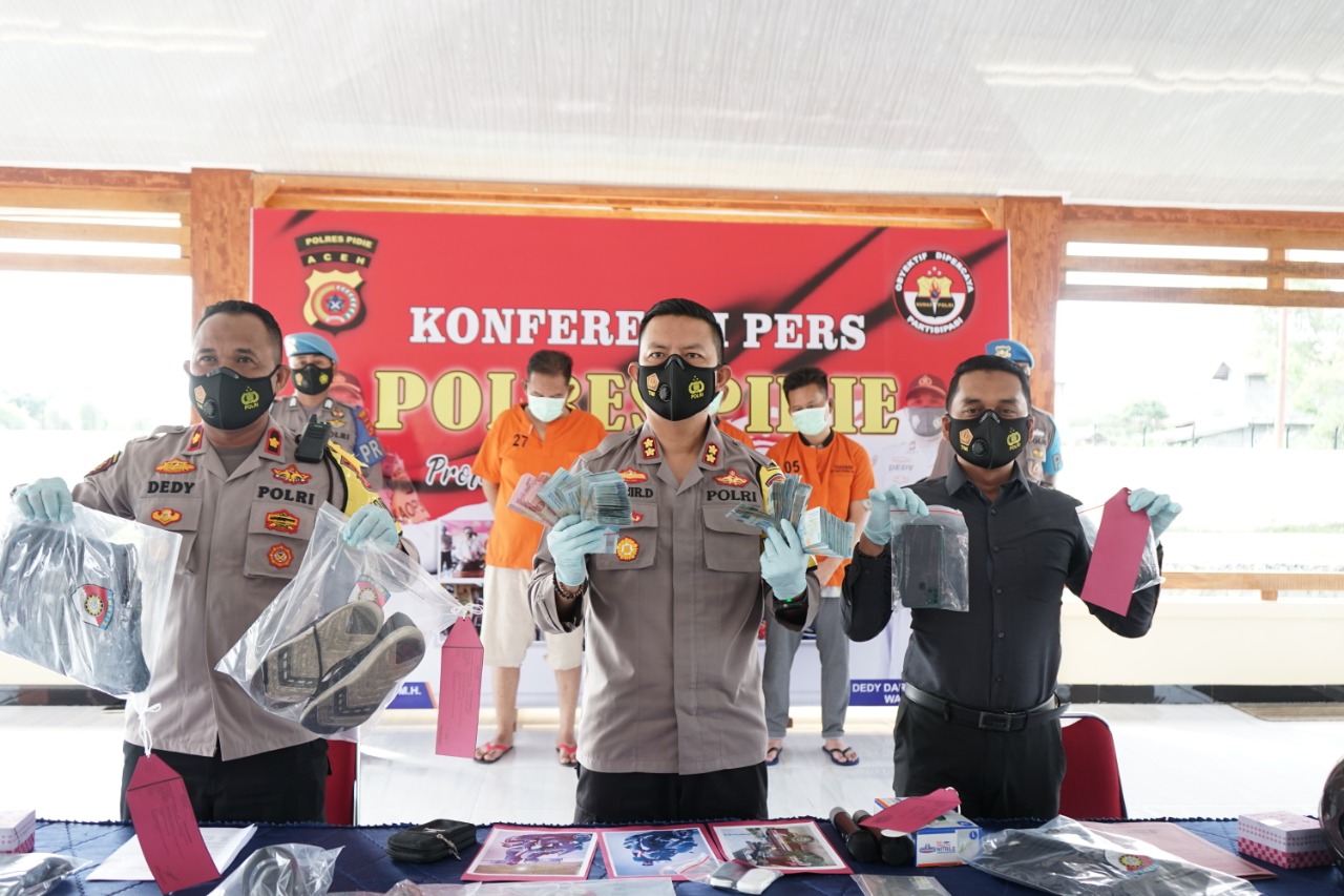 Tiga Spesialis Pencurian Uang Nasabah Bank Antar Provinsi yang Beraksi di Pidie Ditangkap Polisi