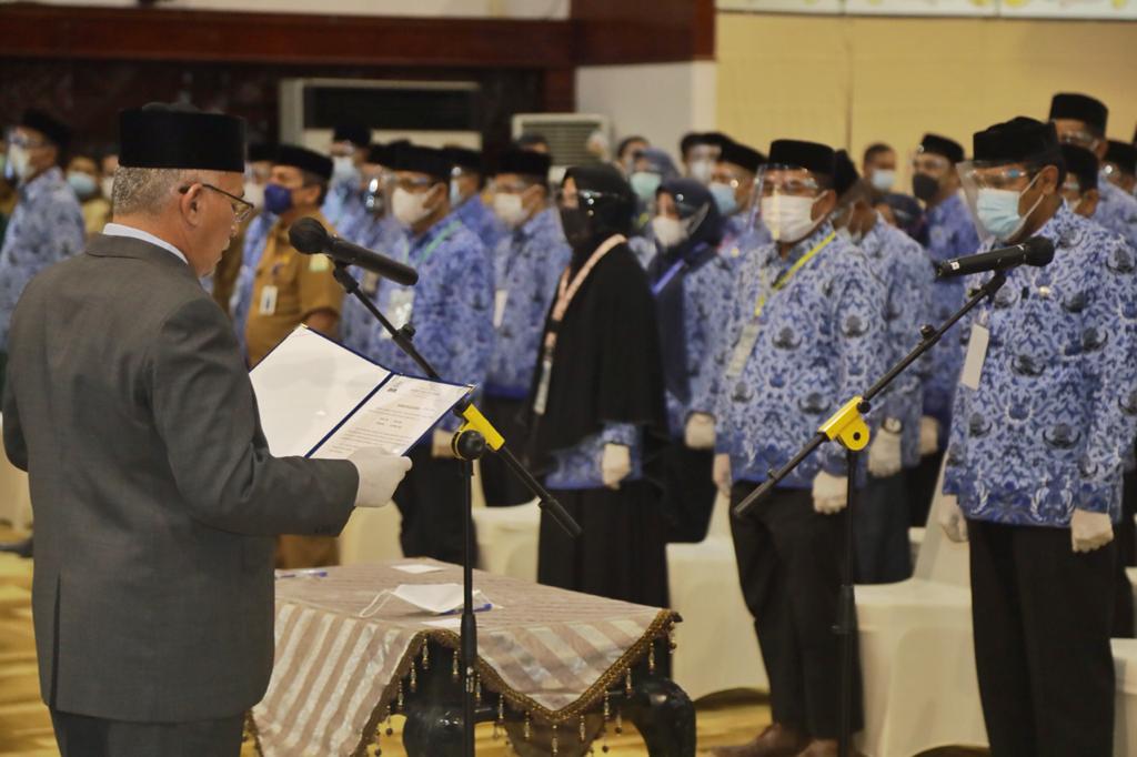 Sekda Lantik 152 Pejabat Eselon III dan IV Pemerintah Aceh