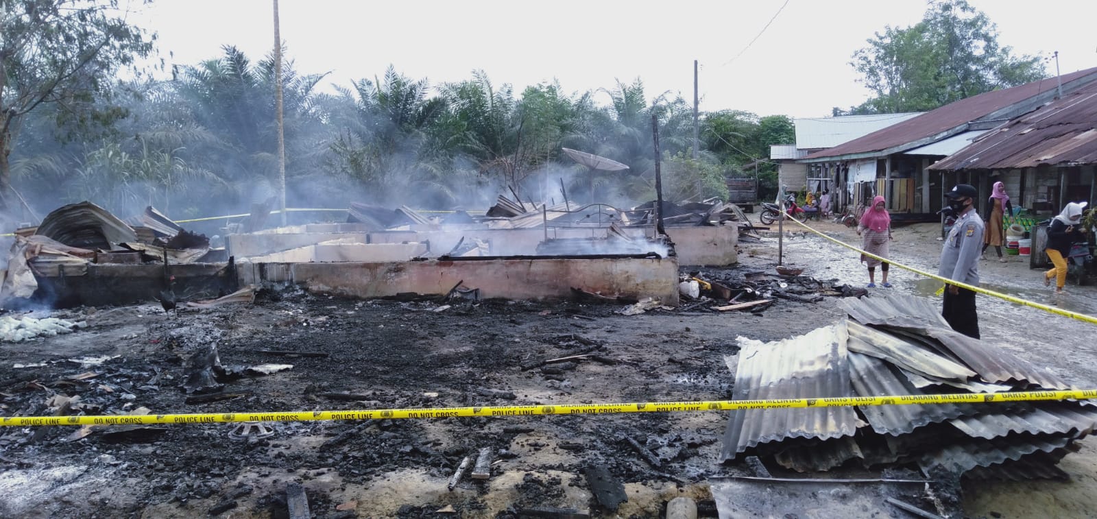 Dua Rumah Warga Ludes Terbakar di Aceh Timur