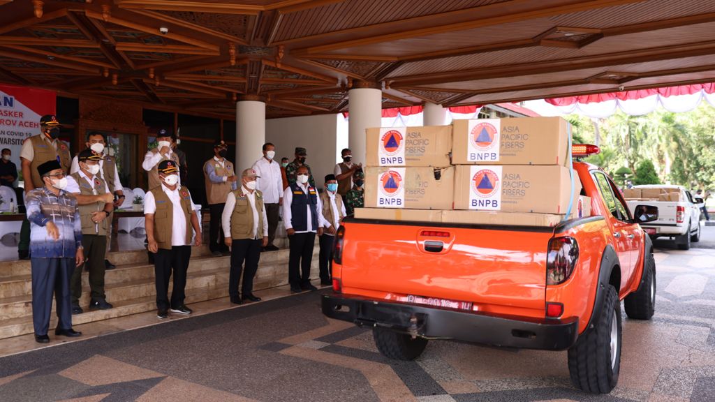 BNPB Serahkan Mesin PCR dan Masker Kepada Pemerintah Aceh